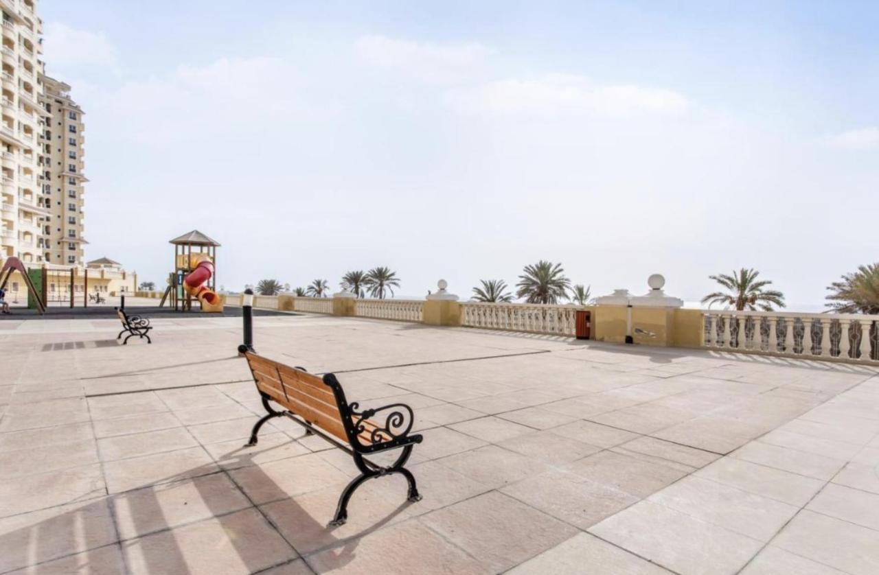 Full Sea View High Floor Apartment *