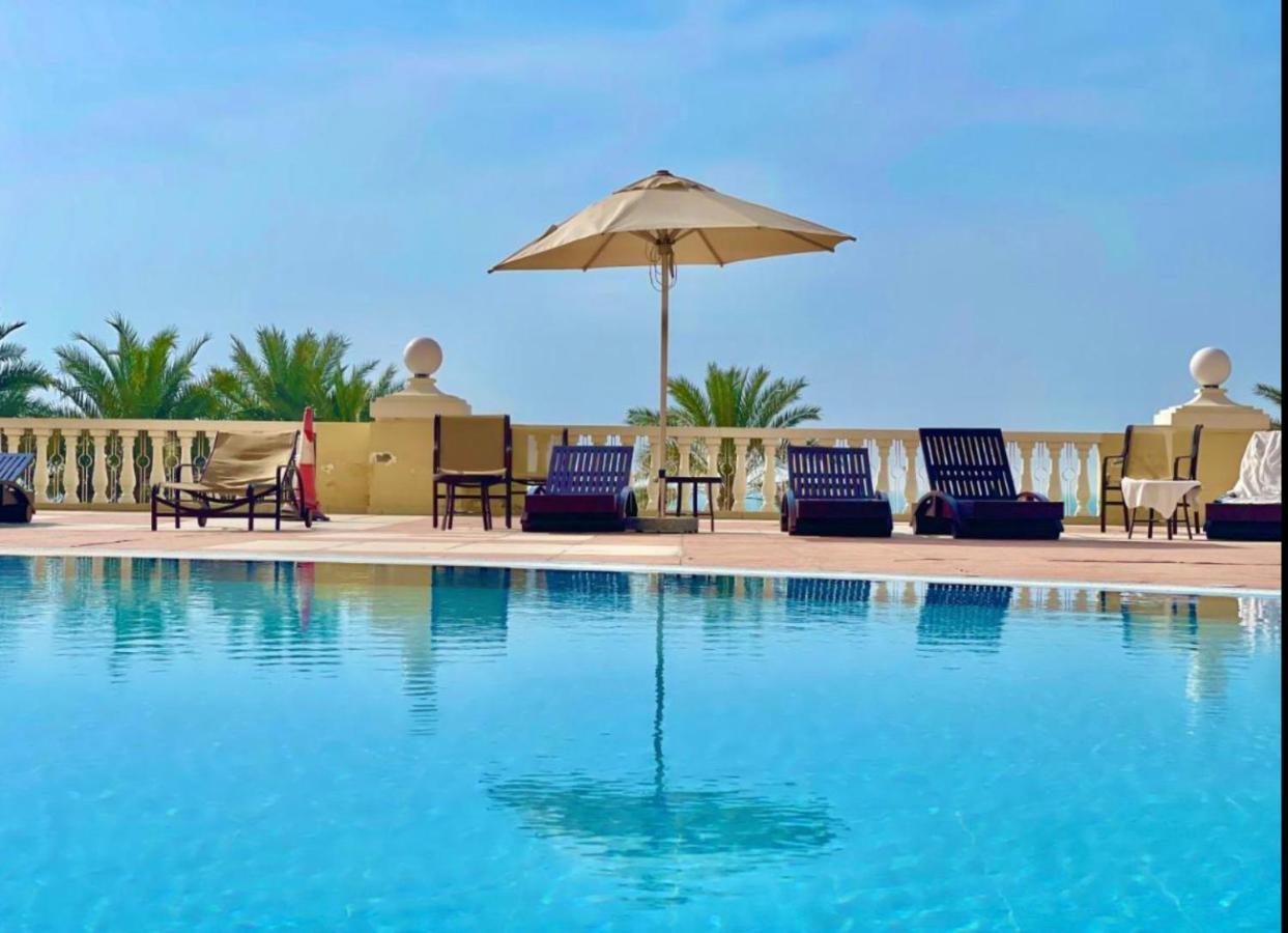 Apartment Full Sea View High Floor Ras al-Khaimah