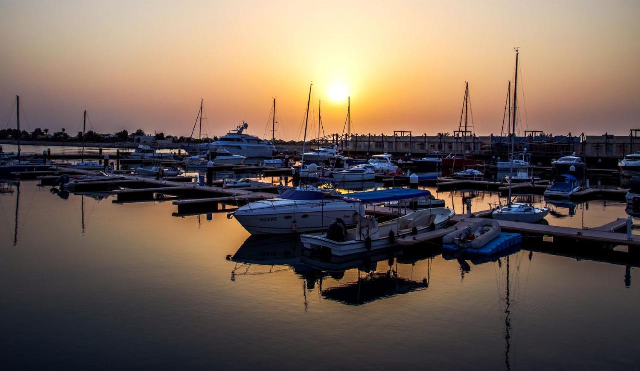 Full Sea View High Floor Apartment Ras al-Khaimah